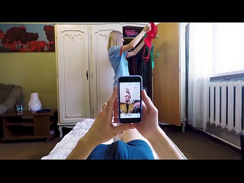 ❤️ A Stepsister fez o seu irmão ejacular mesmo antes da mãe chegar a casa ❤️ Sexo vídeo em nós