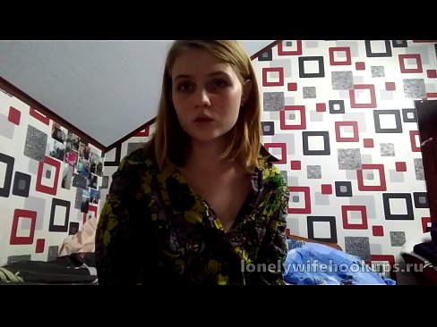 ❤️ A jovem estudante loira da Rússia gosta de pilas maiores. ❤️ Sexo vídeo em nós
